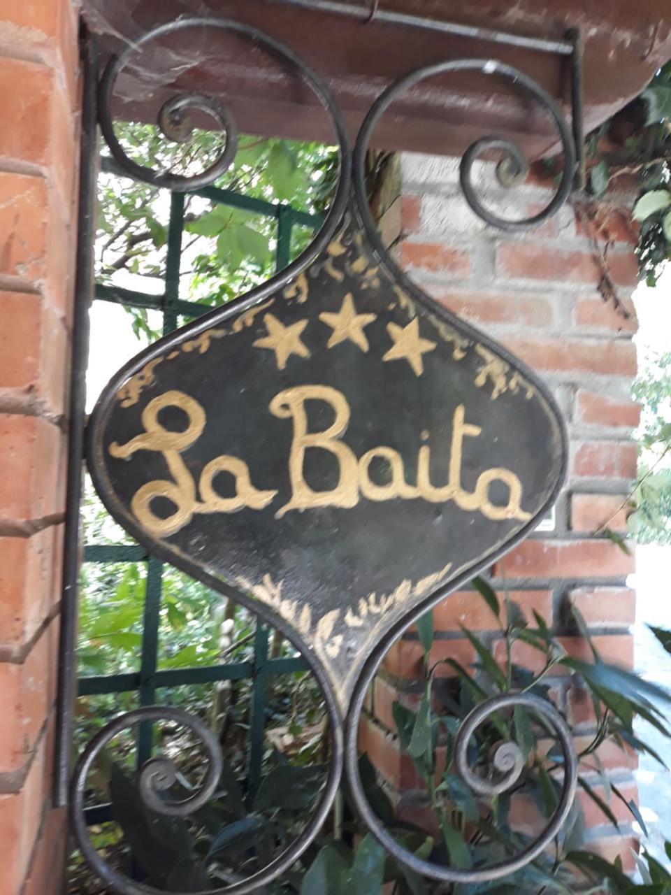 Albergo La Baita Corfino Luaran gambar